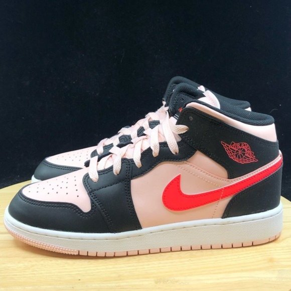 Nike Air Jordan 1 Mid GS Atmosphere Black Pink Women's size 5.5 554725-604 - Picture 5 of 9